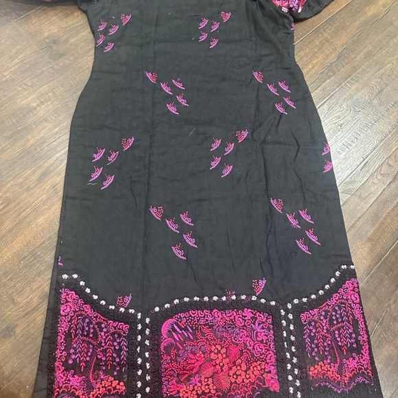 Pakistani dresses - Picture 6 of 7